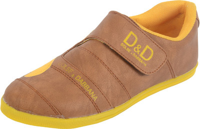 

Metmo Girls, Brown