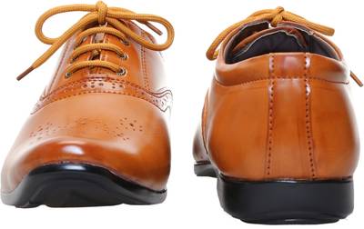 Zappy Lace Up