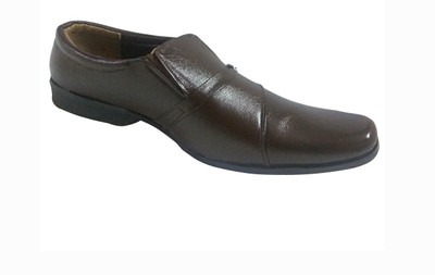

AADOO Corporate Edition Slip On For Men(Black
