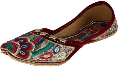 Saashiwear Punjabi Jutis For Women(Red), Maroon
