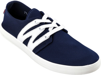 

Metro Genx Canvas Shoes For Men(Navy, 17;navy-blue