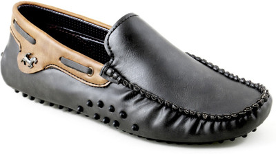 

Chris Brown Nerys Black Loafers For Men(Black)
