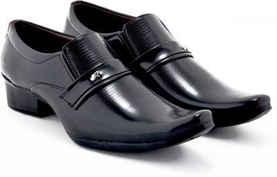 

Boysons smart and impressive formal Slip On For Men(Black