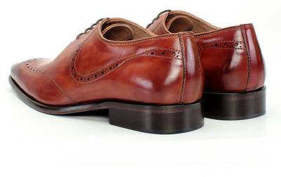 Brune Lace Up