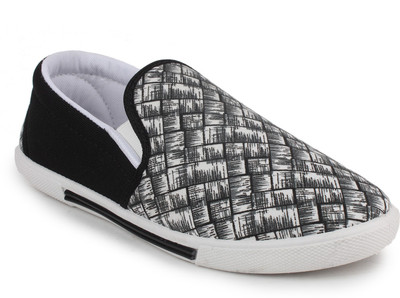 

11e 11e White Black Canvas Slip-On Casual Shoes Canvas Shoes For Men(White, Black)