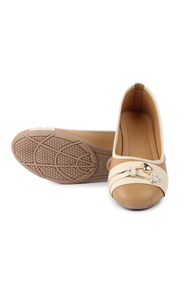 

Nayra Creations Bellies For Women(Brown