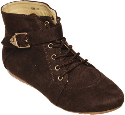

Flat n Heels Boots For Women(Brown)