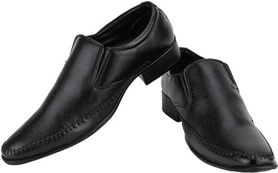 

Adam Step Basic Charm Slip On Shoes For Men(Black)