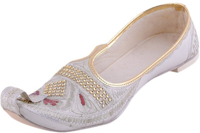 

skylyf Mojaris For Men(White