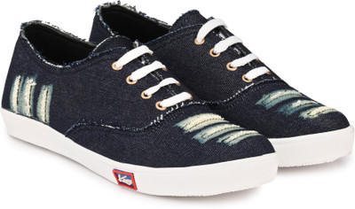

Knoos Faded Canvas Shoes Sneakers For Men(Blue