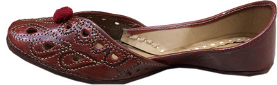 

Kalakari Jutis For Women(Brown)