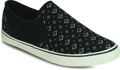 

Kielz Gents Footwear Slip On Sneakers For Men(Black)