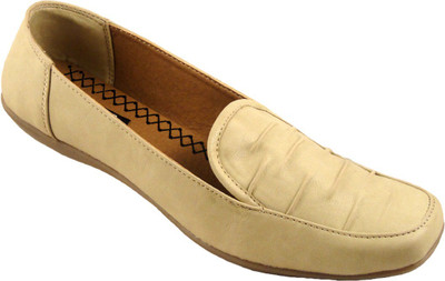 

Action Synergy Signora SHI004 Corporate Casuals For Women(Multicolor, Cream