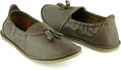 

DeVEE Plain Fumta Brown Mojaris For Men(Brown)