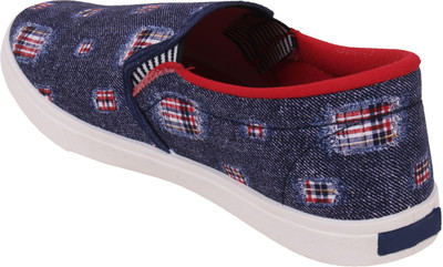 

World Wear Footwear Casuals For Men(Blue