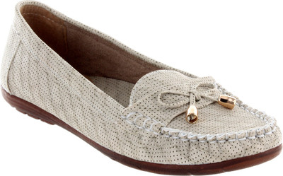 

Shuz Touch Loafers For Women(Beige, Cream