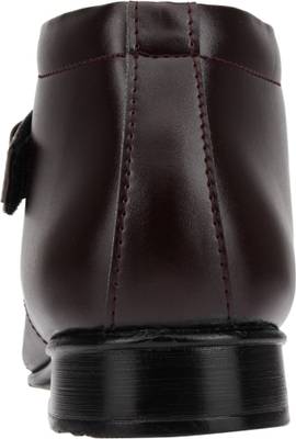 Empire Slip On