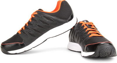 REEBOK REE TRACTION Running Shoes For Men(Black), Black/flux orange/white