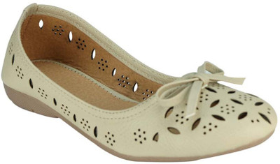 

Ala Mode Girls(White, Cream