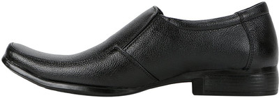 

Xplore formal shoes Slip On For Men(Black