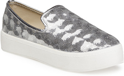 

Larissa & Bella Casuals For Women(Silver