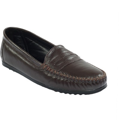 

Shoe Bazar Flat Leather Loafers For Women(Brown)