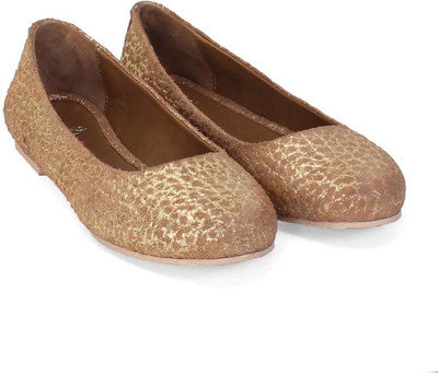 

Brune Golden Pattern Bellies For Women(Gold