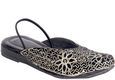 

Panahi Floral Jari Premium Soft Comfortable Flats Jutis For Women(Black