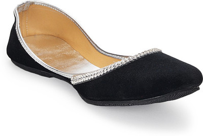 

Paduki Ethnic Jutis For Women(Black