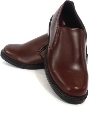 Besto Slip On Shoes