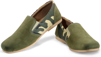 

FUNK Don Olive Casual Shoes For Men(Olive