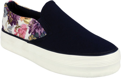 

Wanderlust Casuals For Women(Blue