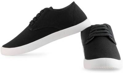 SCATCHITE Sneakers