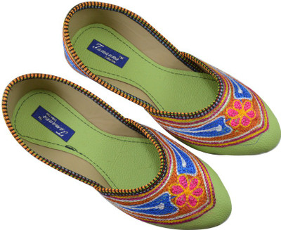 

Tamanna flower handicraft For Women(Multicolor