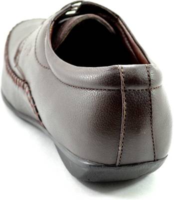 Capella Lace Up