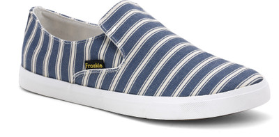 82 OFF on Froskie Canvas Shoes For Men White Blue on Flipkart