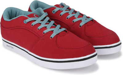 

United Colors of Benetton 16A8CORE1001I Canvas Sneakers For Men(Red, 906