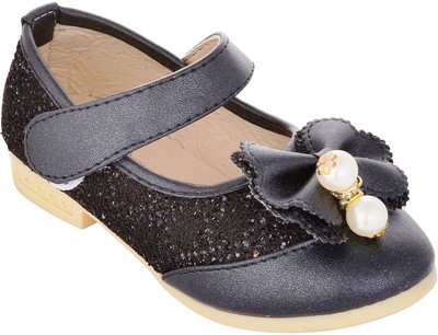 

Glinchy Comfortable Party Wear Synthetic Leather Bellies For Women(Black