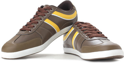 

Fila ALWIN Sneakers For Men(Multicolor, Brn/yel