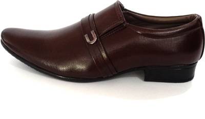 Besto Slip On Shoes