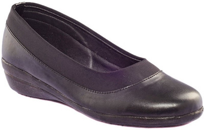 

Dolphin Miles Slip On Shoes For Women(Black