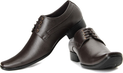 

Vulcan Knight Lace Up Shoes For Men(Brown)
