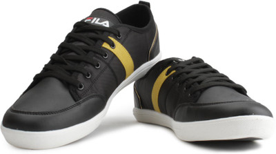 

Fila DESTROY II Sneakers For Men(Multicolor), Blk/gld