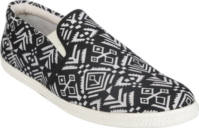 

Bacca Bucci Casual Shoes For Men(Black