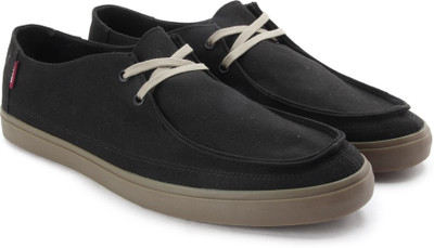 

Vans RATA VULC SF Men Sneakers For Men(Black), Black/light gum