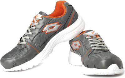 

Lotto Tracker Running Shoes For Men(Grey, Orange