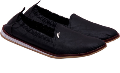 

Belleza Stylished Loafers For Men(Black)