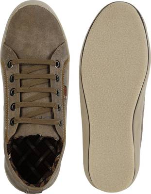 Prolific Trend Sneakers