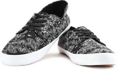 

Levi's Sneakers For Men(Black)