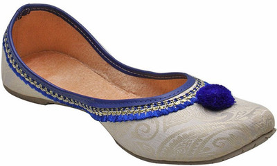 Port Punjabi BlueWhite Jutis For Women(White